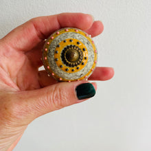 Load image into Gallery viewer, Vintage Desk Drawer Doorknobs