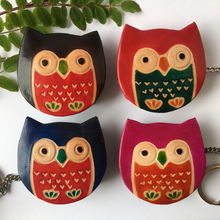 Load image into Gallery viewer, Handprinted Leather Owl Keyring Purse - The Munro 
