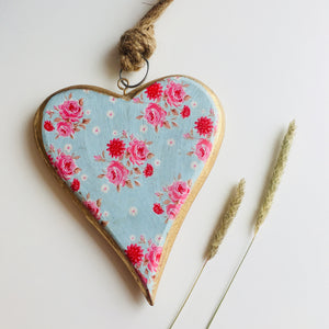 Vintage Style Wooden Hanging Hearts