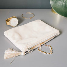Load image into Gallery viewer, Velvet Purse with Tassel Detail